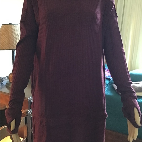 Free People Maroon sweater - Picture 5 of 5